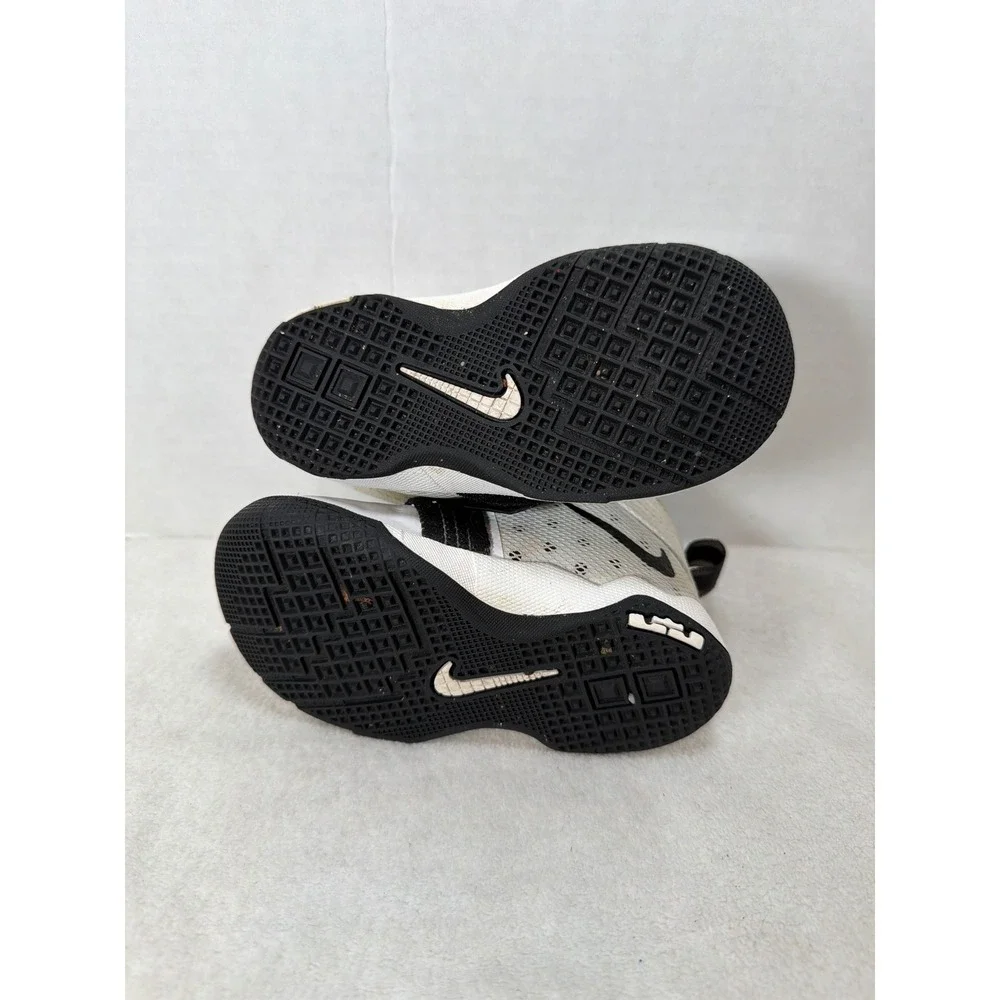 Nike Lebron Soldier 10 Toddler Basketball Shoes Size 7C White Black‎ 845123-100